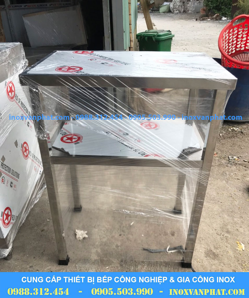 Bàn inox công nghiệp giá rẻ