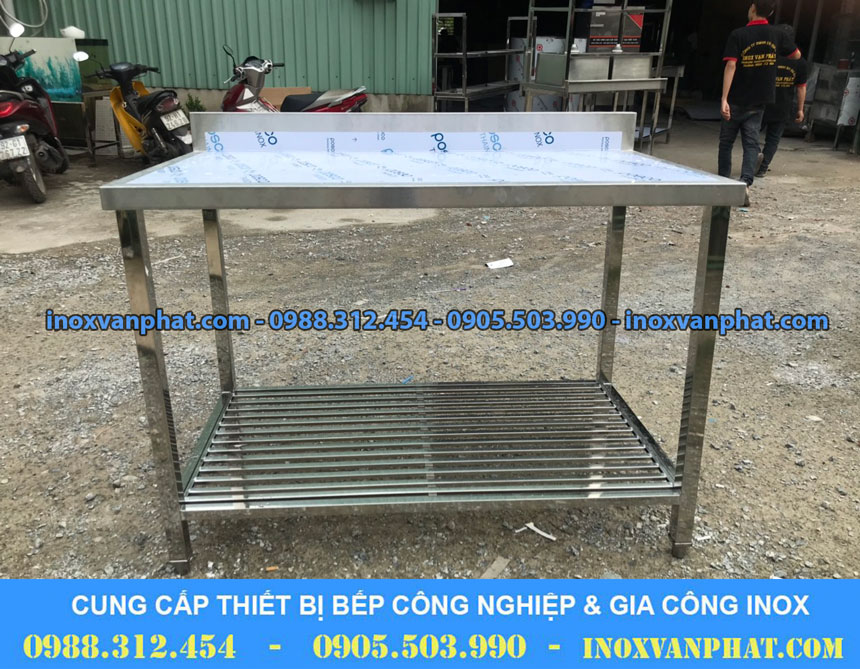 Bàn inox công nghiệp giá rẻ