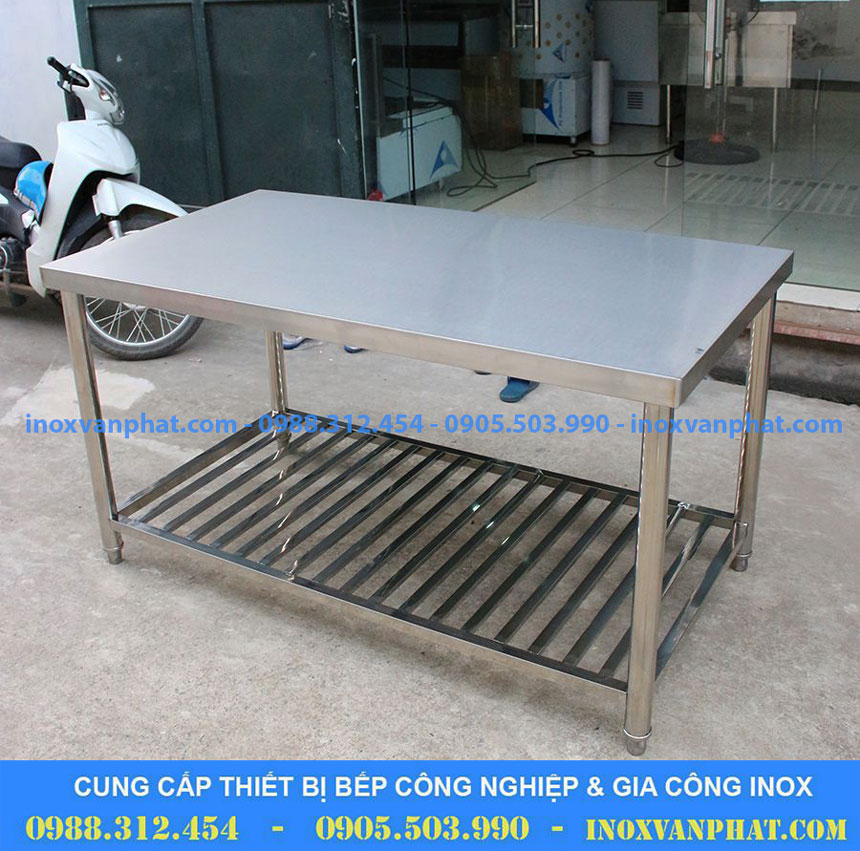 Bàn inox công nghiệp giá rẻ
