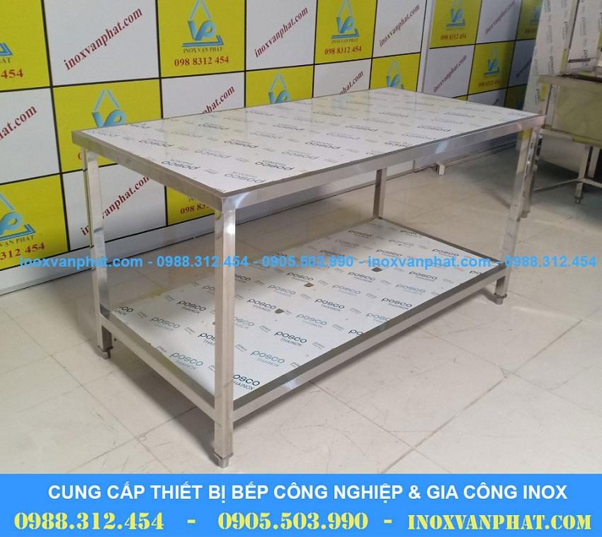 Bàn inox công nghiệp giá tốt