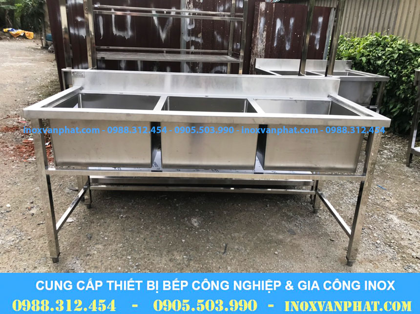 Chậu rửa inox làm từ inox 304