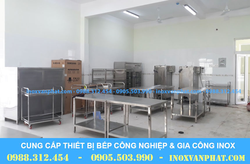 xe đẩy inox công nghiệp