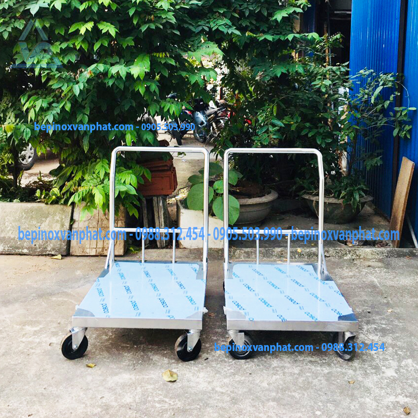 Xe đẩy inox công nghiệp Xe đẩy inox công nghiệp